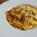 イタリア食堂 タク - 自家製塩豚のカルボナーラ 850円
