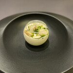 プレゼンテ スギ - 虎河豚のフラン
      虎河豚スープのガストロバック虎河豚 虎河豚白子ソース シャモの卵 自家製イタリアンパセリオイル