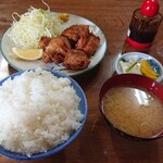 岬食堂 - 唐揚げ定食ご飯大盛り