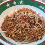 ジャンクガレッジ - 坦々混ぜそば¥780