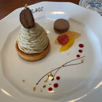 サロン・ド・テ ロザージュ - 