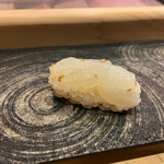 鮨 大門 - 2貫目.ケンサキイカ