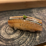 鮨 大門 - 4貫目.細魚