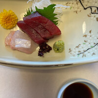 鰻割烹 伊豆栄 不忍亭 - 