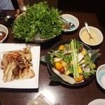 魚の家 - 焼きキノコと生野菜