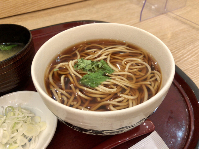 そばと野菜 鎌倉峰本 芳露庵>