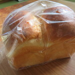 ブルック - 小ぶりの山型パン