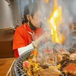 国産牛焼肉食べ放題 肉匠坂井 - 