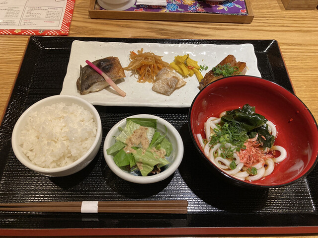 Motoshi Yoyogi Ten photo 2