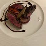 スクニッツォ！ - 牛サガリ肉のグリル