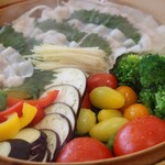 夏季蔬菜和六黑白豬的蒸涮涮鍋 【6月~8月】 期間限定