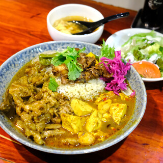 大衆中遊華食堂 八戒_0