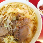ラーメン二郎 - ラーメン小＋ニンニク多め＋白ネギ