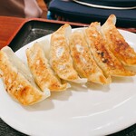 えび豚骨拉麺 春樹 - レディースセット（790円）の餃子_2021年5月
