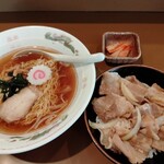 ラーメンと餃子の店 水岡 - 