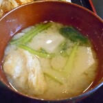 なばりゅう - 「おまかせ定食」のかぶの味噌汁