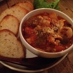 モツ煮込みトマト風味