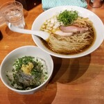 麺屋 六感堂 - 煮干ラーメン＋ミニ生しらす丼