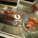 kawara CAFE＆DINING - 豆腐ティラミスとアールグレイのセット