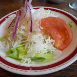 ビストロミカサ - <'12/10/03>カツカレーに付いてくるサラダ