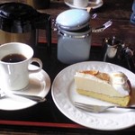 珈健堂茶店 - 紅茶とケーキのセット