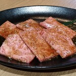 Kuroushi Yakiniku Mokkori - ザブトン(醤油ダレ)1950円