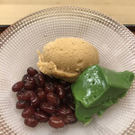 赤坂 菊乃井 - 昼懐石１３３１０円。黒糖シャーベット 抹茶豆腐。小豆がたっぷりで、とーっても美味しかったです（╹◡╹）（╹◡╹）。アイスも抹茶が良いなぁ（笑）