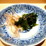 鮨 さいとう - 茗荷とワカメ