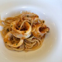 クラリタ ダ マリッティマ - ヤリイカのスパゲッティマリナーラソース