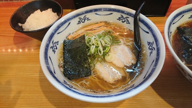 桃栗さんねん柿はちねん 本竜野 ラーメン 食べログ