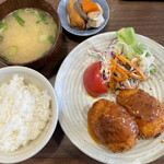 クラークハウス - 