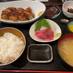 長咲や - 料理写真:日替わりランチ・メンチカツ&中おち