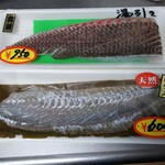 虹のマート - 刺身二種（青森県産ヒラメ昆布〆＋真鯛の湯引き）