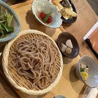 自家製粉石臼挽きうどん 青空blue 本店 - 