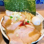 すごい煮干ラーメン 野毛 すし 釣りきん - 