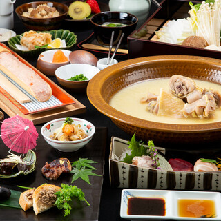 ご接待などには各種コースをどうぞ。一品料理も多彩にございます