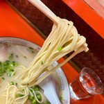 龍王 - ラーメン
            麺リフト