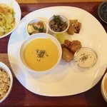 ウールーヴィー - 