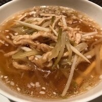 中国料理 桃李 - ザーサイと豚肉の汁そば