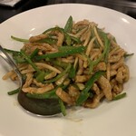 中華食房 正記 - 青椒肉絲（豚細切りとピーマンの炒め）（￥1000）