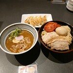 Tsukemen tenka - つけ麺、全部のせ