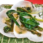 季節料理 みかみ - 山菜の魚醤ソース