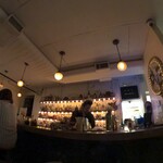 ROKC - 店内風景。