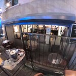 ROKC - 店舗外観。