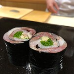 日本橋蛎殻町 すぎた - しめ鯖海苔巻き