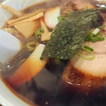 競艇らーめん うをとよ - チャーシュー麺