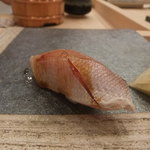 寿し ひでたか - 稚鯛はこぶじめ