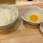 和 dining 清乃 - 卵かけごはん 250円