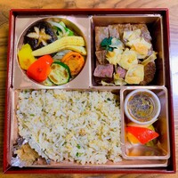 ステーキハウス松波 - 白髭　5500円+ガーリックライス600円＝6100円（税別） (黒毛和牛サーロイン　ピクルス　温野菜　ご飯)