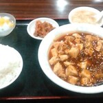 Kaseirou - マンガ盛りご飯の麻婆豆腐定食